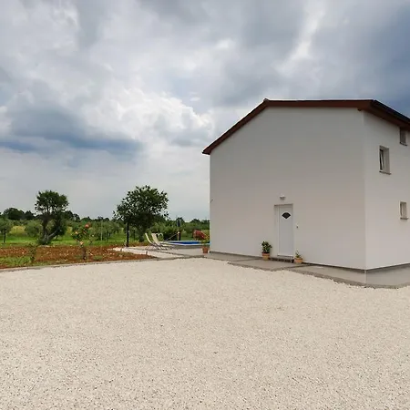 House Andrej Holiday home Pula