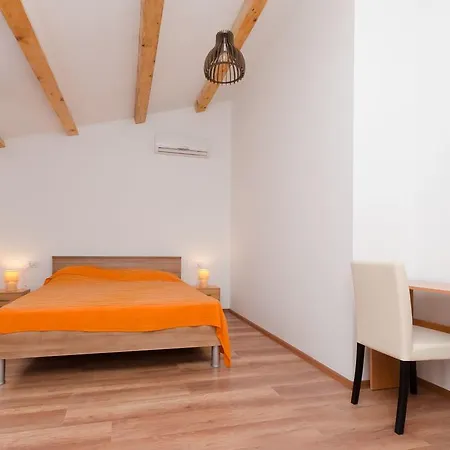 House Andrej * Pula